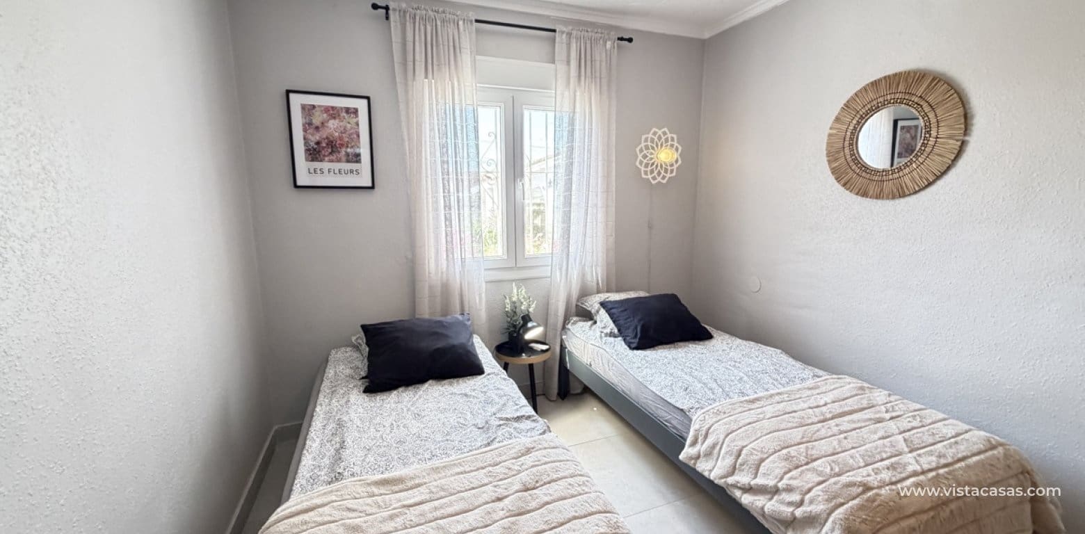 3 soveværelse Villa til salg i San Luis med swimmingpool garage - € 399.900 (Ref: 10174214)