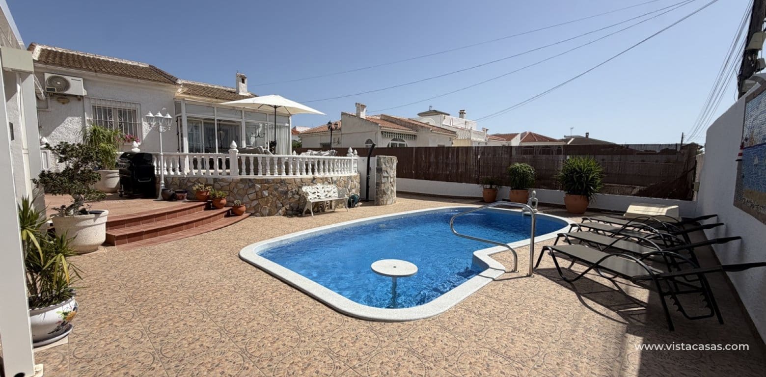 3 soveværelse Villa til salg i San Luis med swimmingpool garage - € 399.900 (Ref: 10174214)