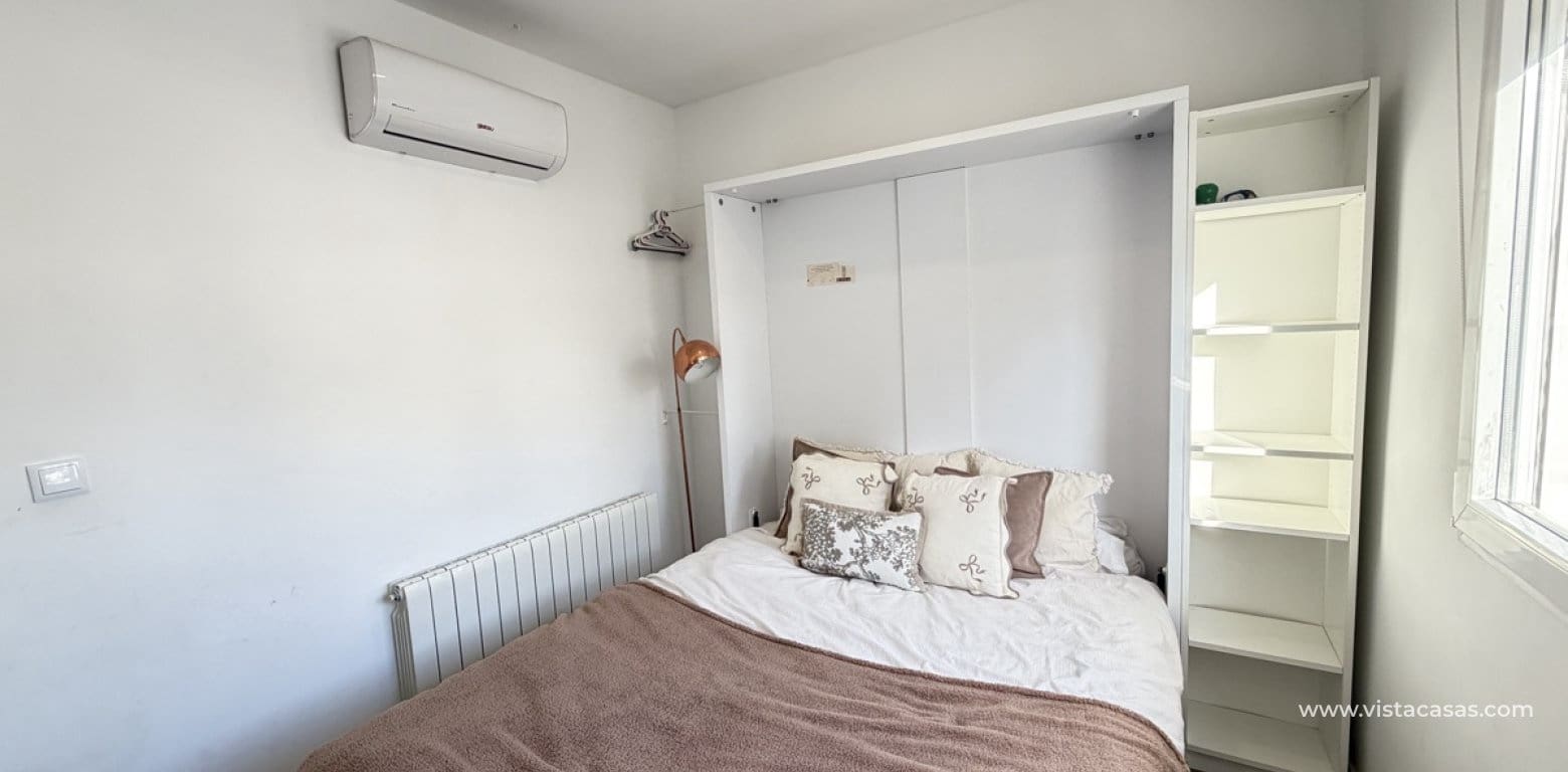 6 slaapkamer Villa te koop in Villamartin met zwembad garage - € 695.000 (Ref: 10174216)