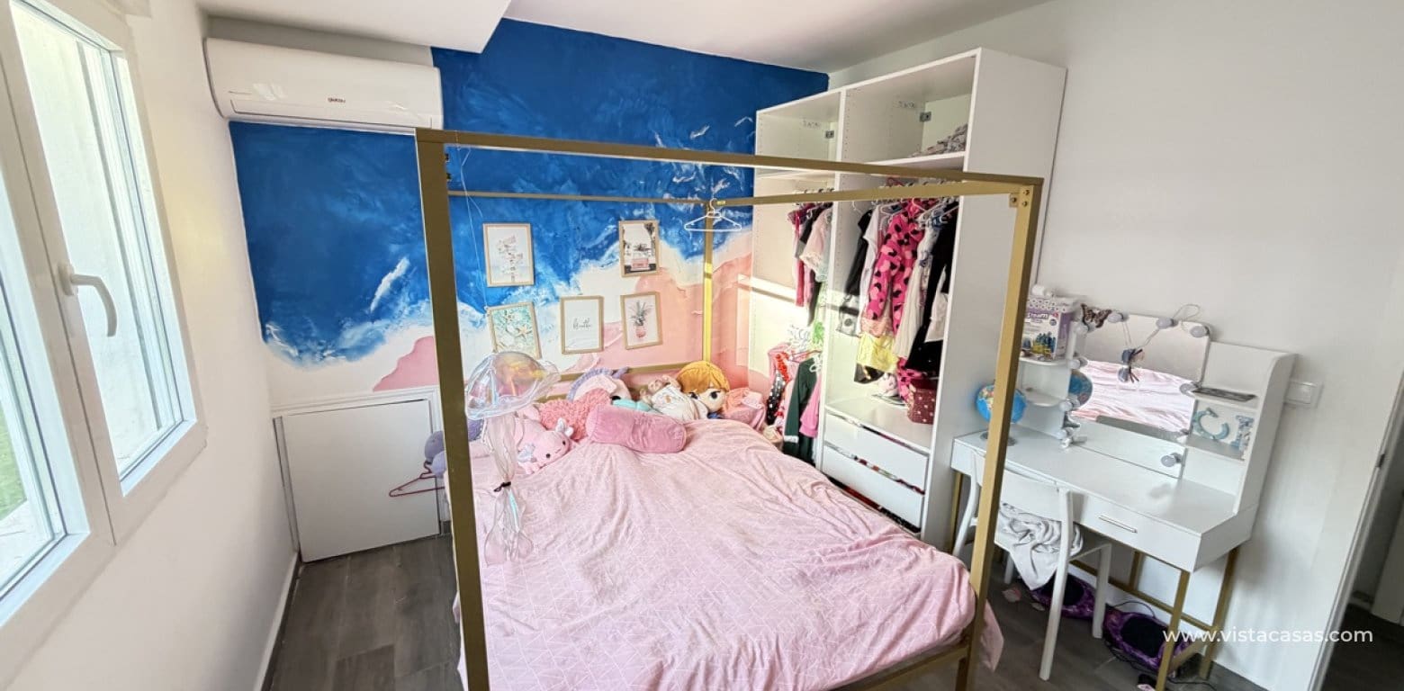 6 slaapkamer Villa te koop in Villamartin met zwembad garage - € 695.000 (Ref: 10174216)