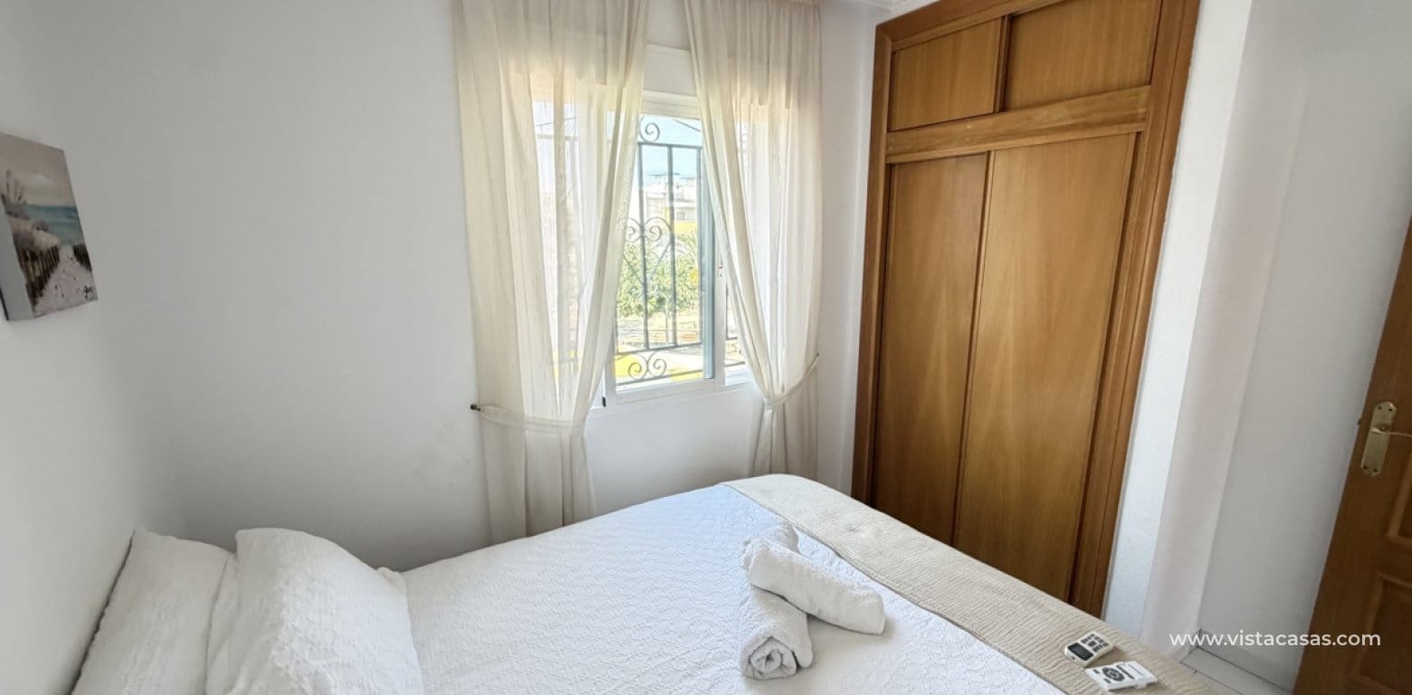 5 sovrum Villa till salu i Villamartin med pool - 450 000 € (Ref: 10174217)