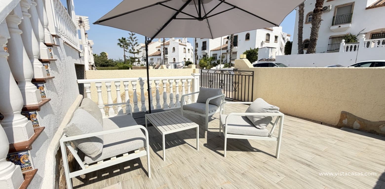 5 sovrum Villa till salu i Villamartin med pool - 450 000 € (Ref: 10174217)