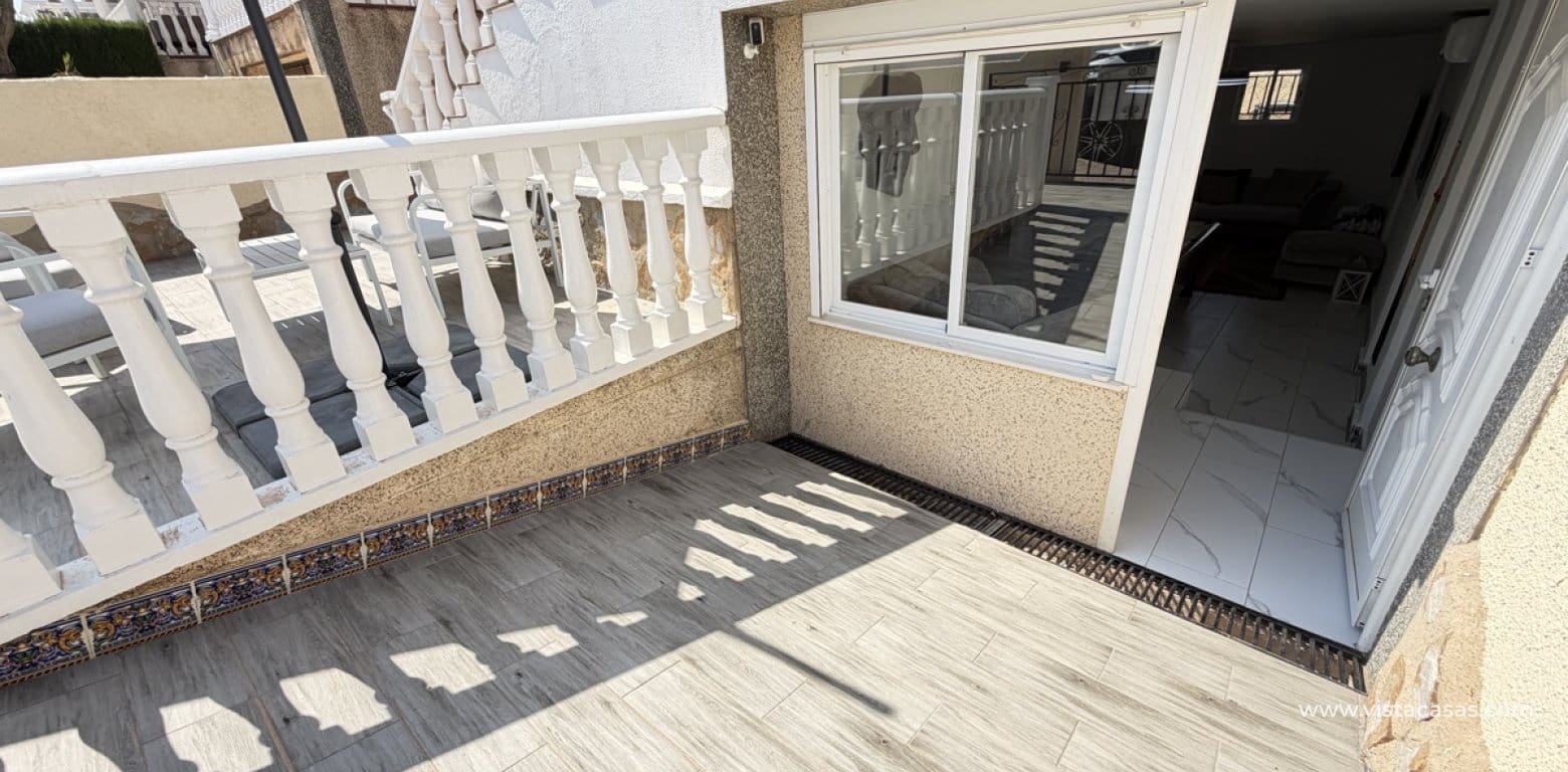 5 sovrum Villa till salu i Villamartin med pool - 450 000 € (Ref: 10174217)