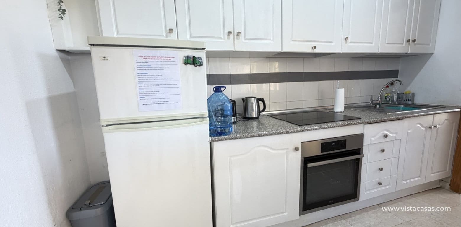 Apartamento de 2 habitaciones en Villamartin en venta con piscina - 164.995 € (Ref: 10174220)