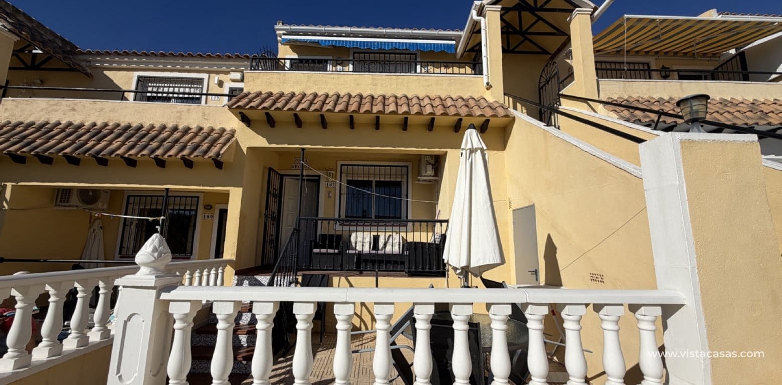 Apartamento de 2 habitaciones en Villamartin en venta con piscina - 164.995 € (Ref: 10174220)