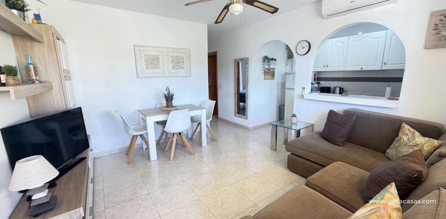 Apartamento de 2 habitaciones en Villamartin en venta con piscina - 164.995 € (Ref: 10174220)