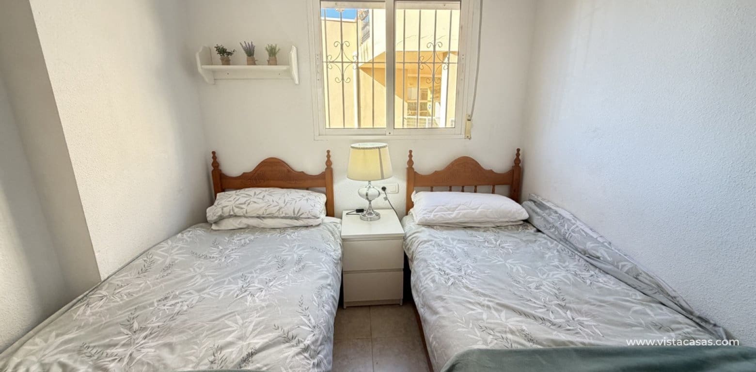 Apartamento de 2 habitaciones en Villamartin en venta con piscina - 164.995 € (Ref: 10174220)