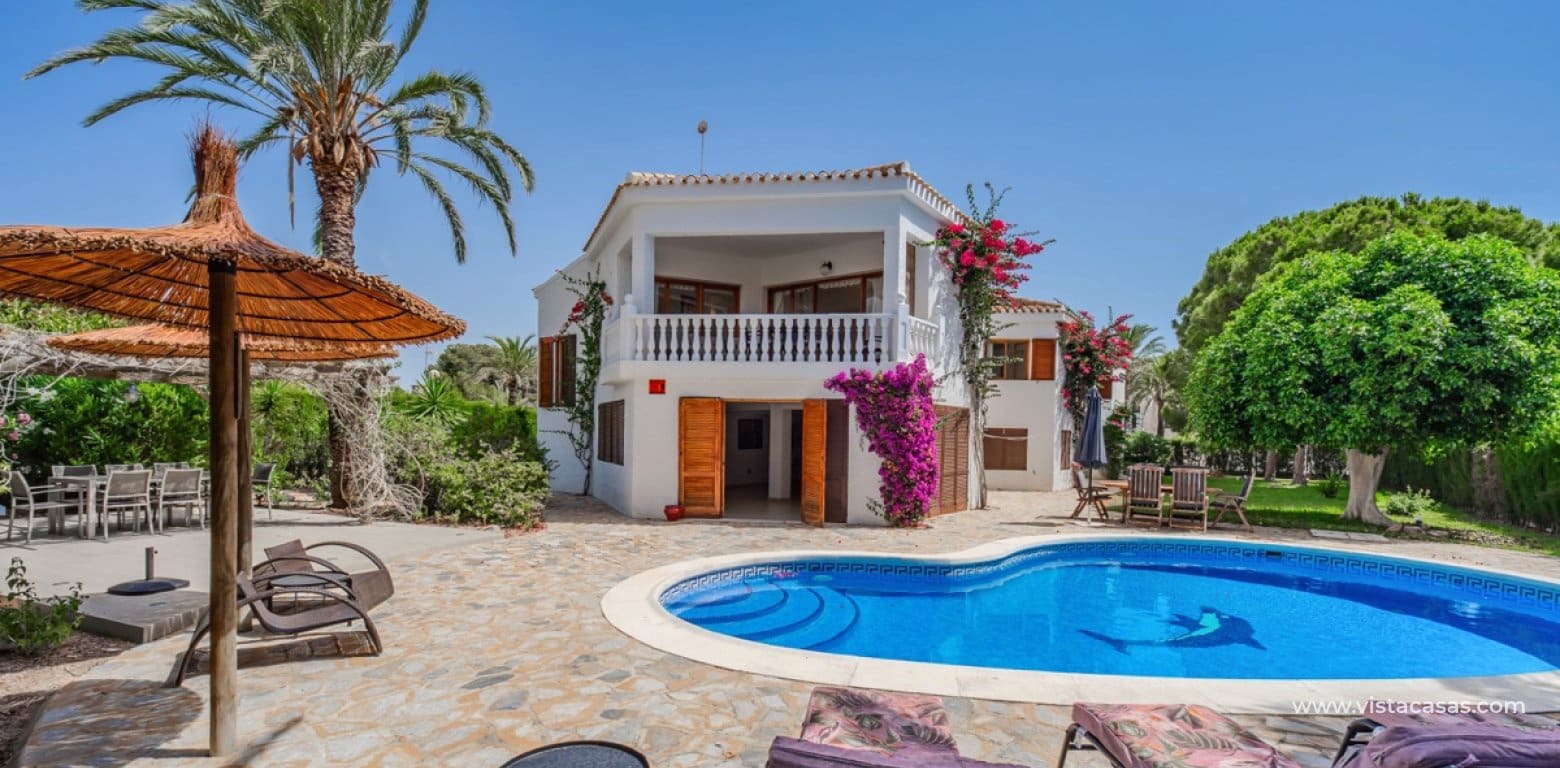 4 chambre Villa/Maison à vendre à Cabo Roig avec piscine garage - 2 500 000 € (Ref: 10174221)
