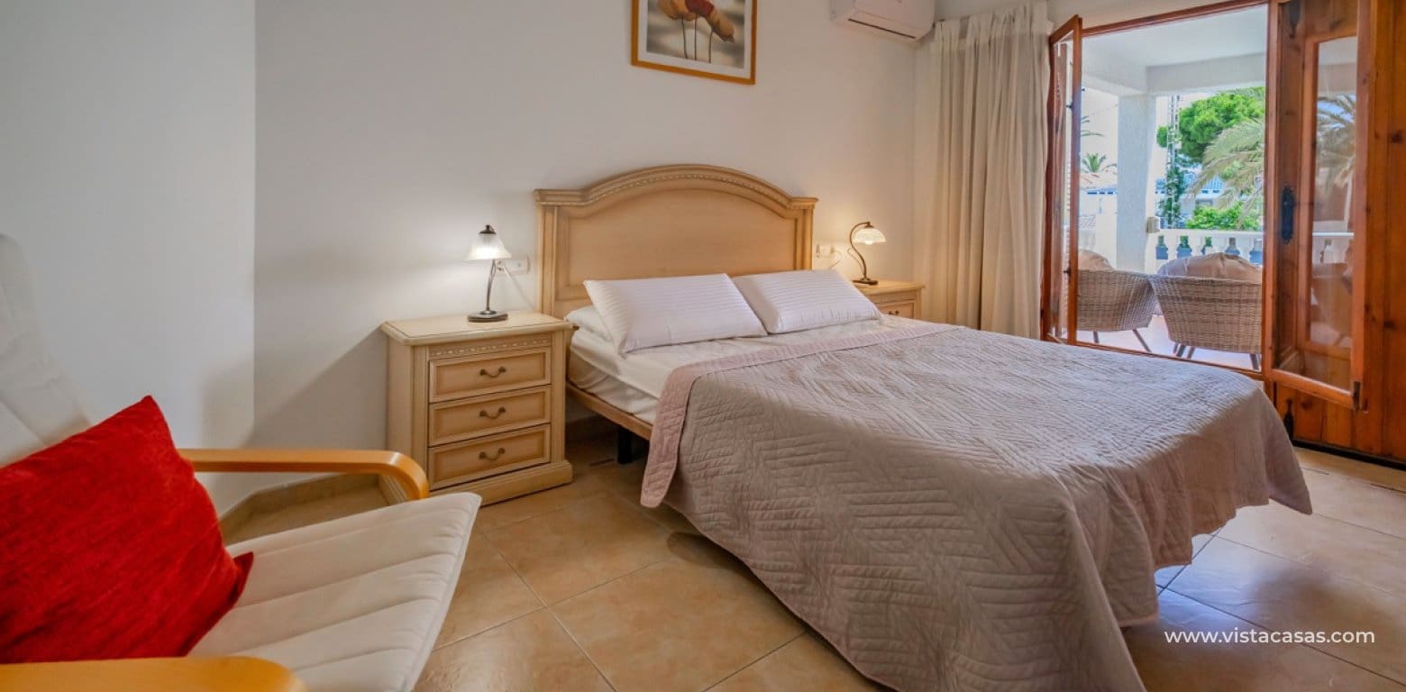 4 chambre Villa/Maison à vendre à Cabo Roig avec piscine garage - 2 500 000 € (Ref: 10174221)