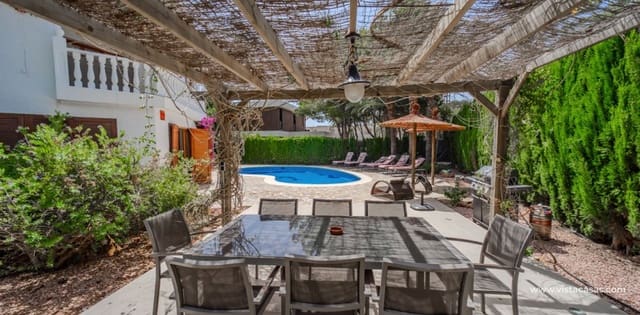 4 soveværelse Villa til salg i Cabo Roig, Orihuela med swimmingpool garage - € 2.500.000 (Ref: 10174221)