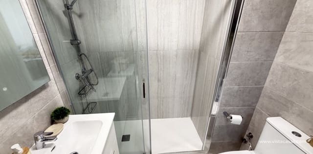 2 soverom Leilighet til salgs i La Zenia, Orihuela med garasje - € 179 900 (Ref: 10174223)