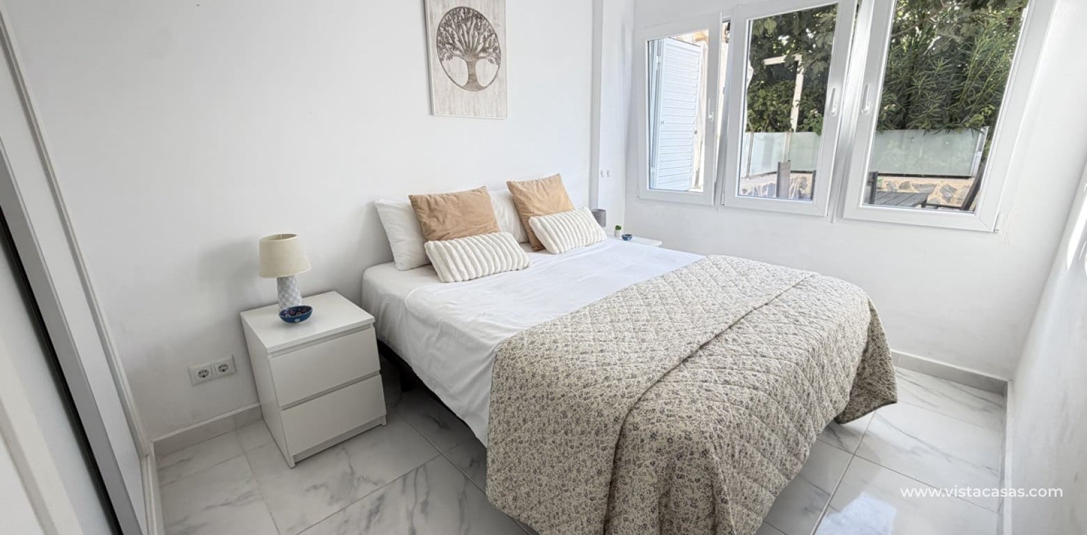 2 soverom Leilighet til salgs i La Zenia med garasje - € 179 900 (Ref: 10174223)