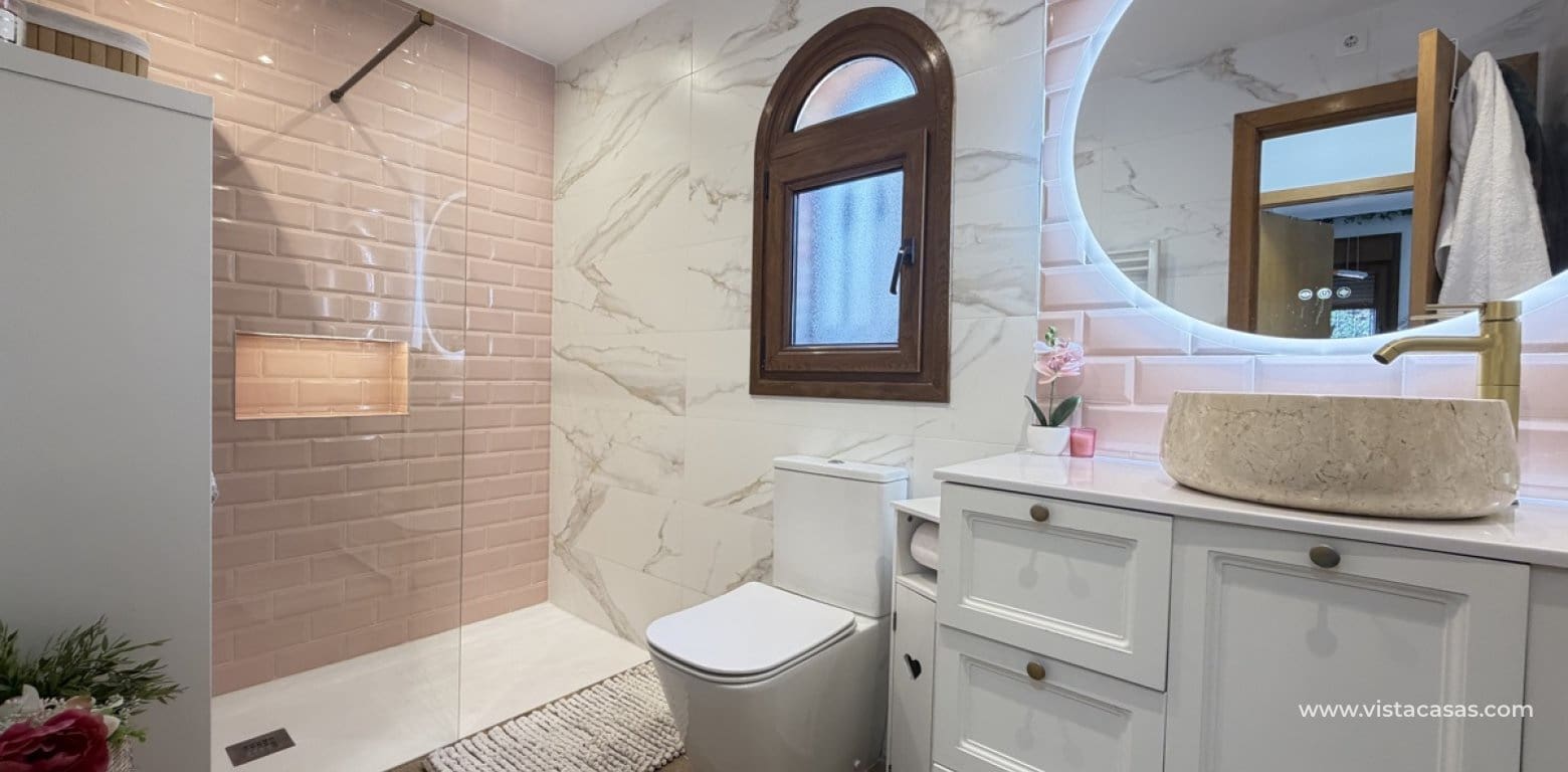 4 makuuhuone Huvila myytävänä paikassa Algorfa mukana uima-altaan - 449 955 € (Ref: 10174227)