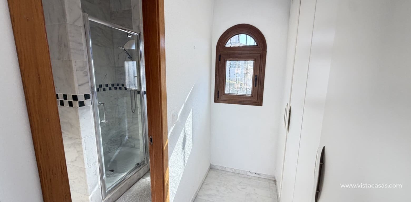 4 makuuhuone Huvila myytävänä paikassa Algorfa mukana uima-altaan - 449 955 € (Ref: 10174227)