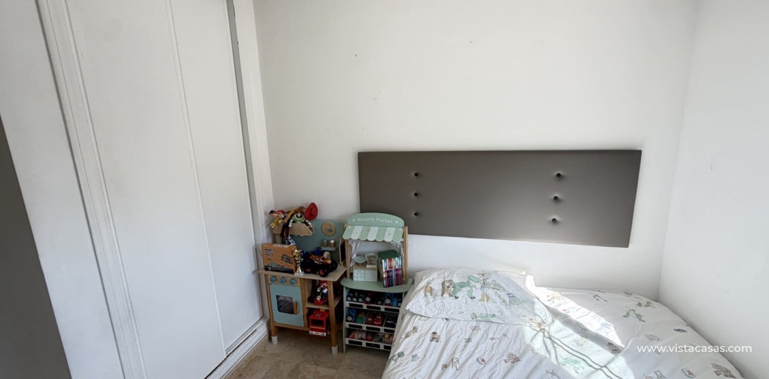 2 soverom Leilighet til salgs i Cabo Roig med svømmebasseng - € 205 000 (Ref: 10174228)