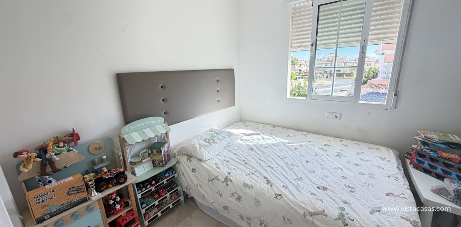 2 soverom Leilighet til salgs i Cabo Roig med svømmebasseng - € 205 000 (Ref: 10174228)