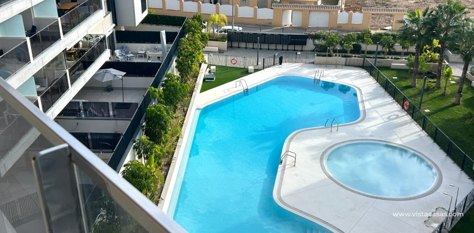 2 soverom Leilighet til salgs i Campoamor med svømmebasseng garasje - € 363 000 (Ref: 10175474)