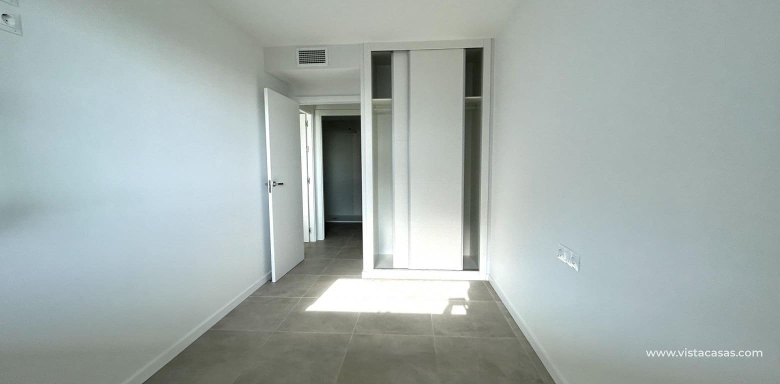 2 soverom Leilighet til salgs i Campoamor med svømmebasseng garasje - € 363 000 (Ref: 10175474)