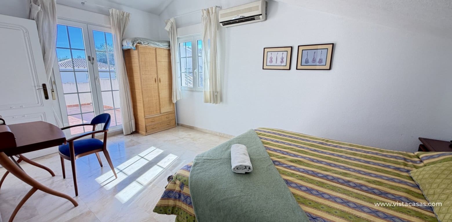 3 soverom Hus til salgs i Las Ramblas Golf med svømmebasseng garasje - € 269 995 (Ref: 10177494)