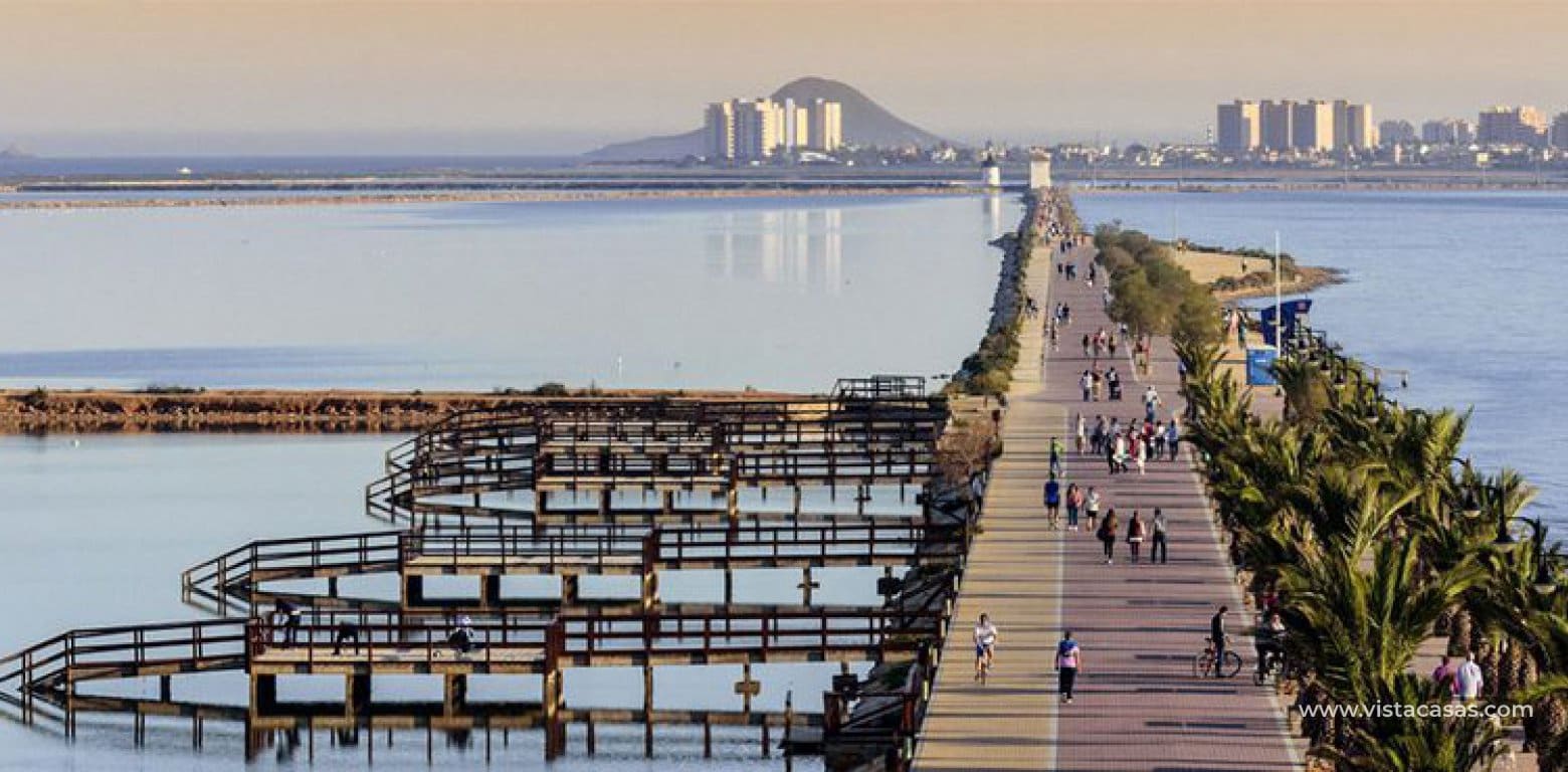 2 quarto Apartamento para venda em San Pedro del Pinatar com piscina - 245 000 € (Ref: 6989447)