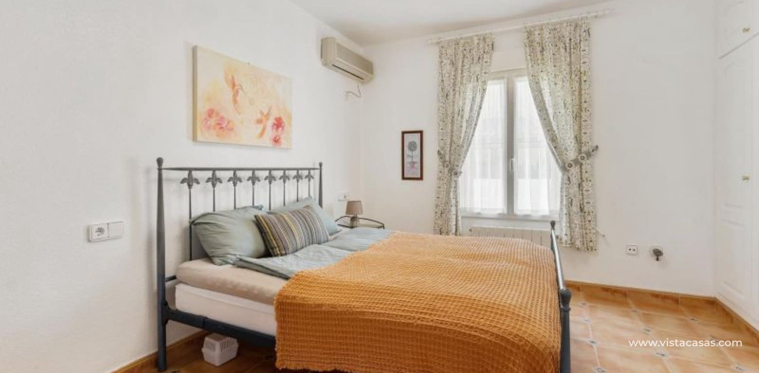 4 chambre Villa/Maison à vendre à Villamartin - 529 000 € (Ref: 8359927)