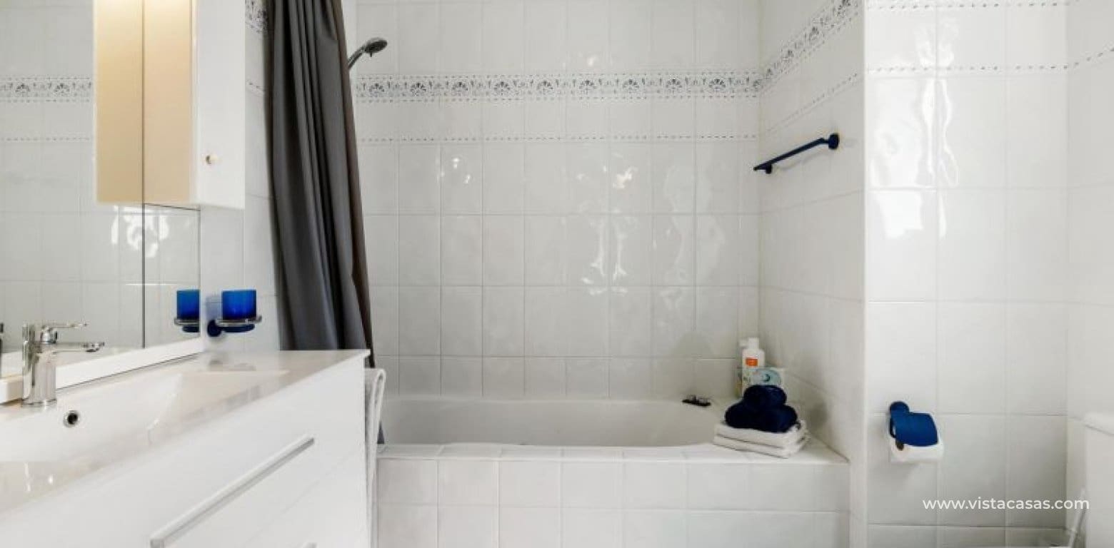 4 chambre Villa/Maison à vendre à Villamartin - 529 000 € (Ref: 8359927)