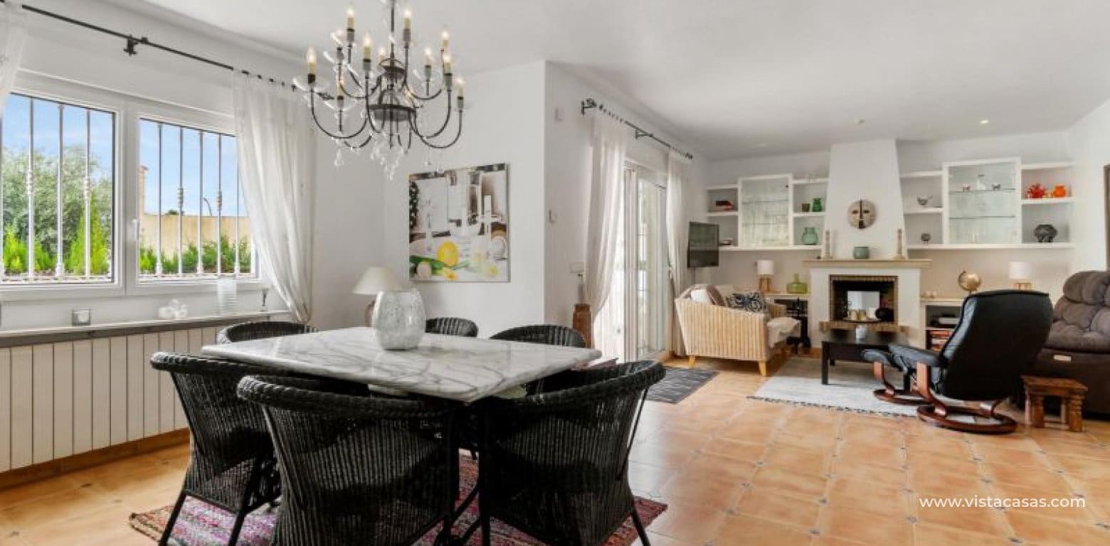 4 chambre Villa/Maison à vendre à Villamartin - 529 000 € (Ref: 8359927)