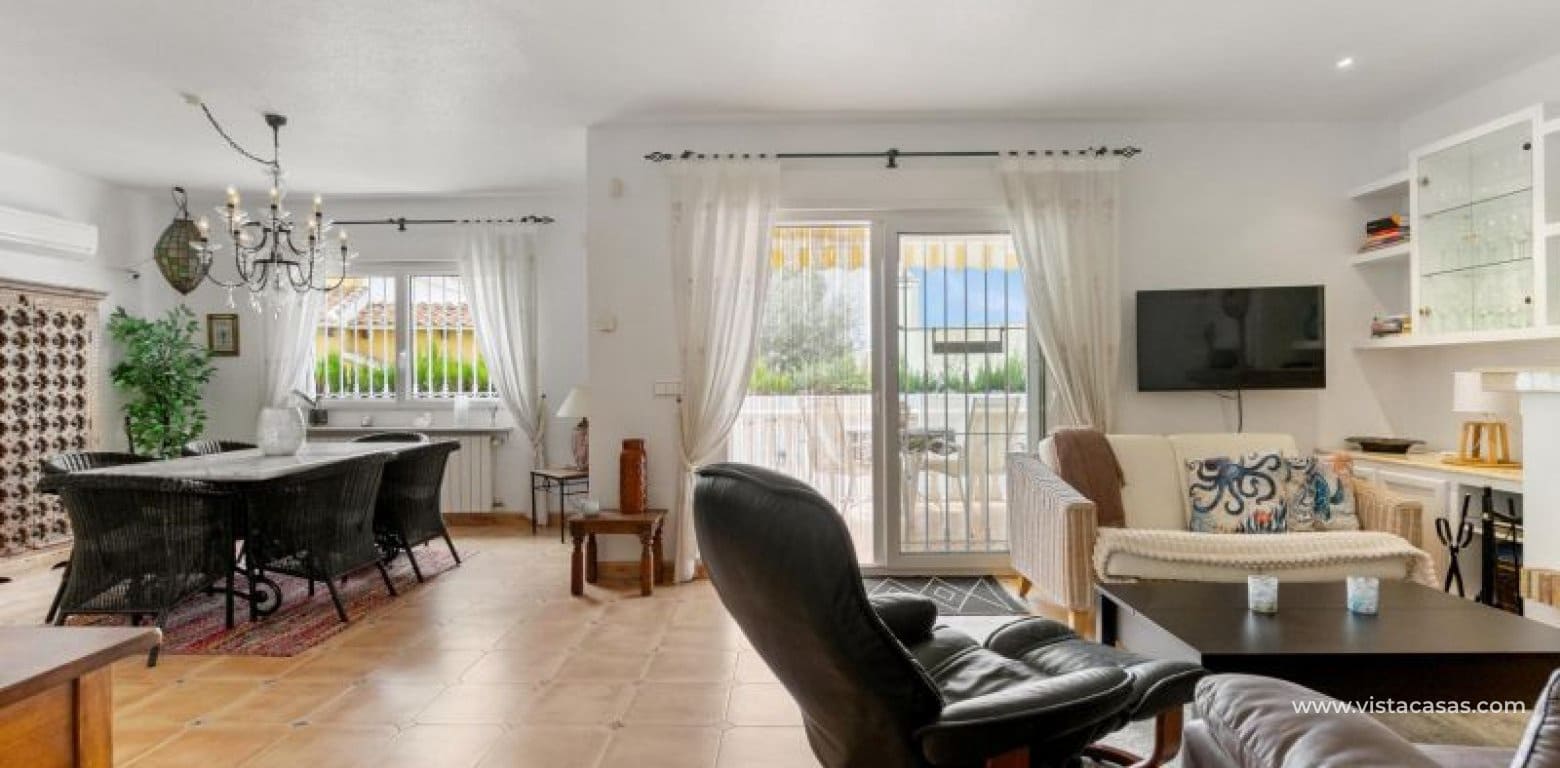 4 chambre Villa/Maison à vendre à Villamartin - 529 000 € (Ref: 8359927)