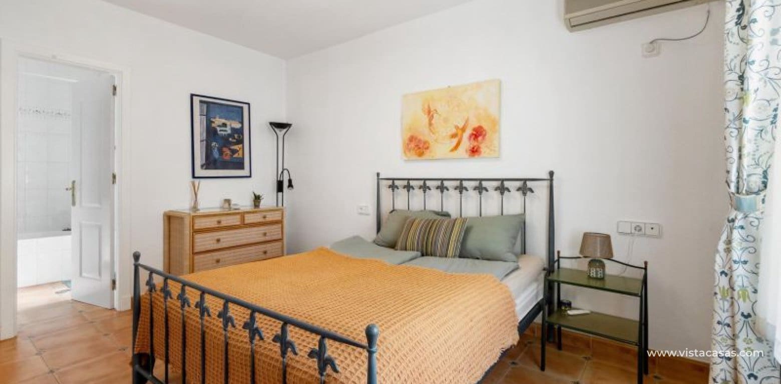 4 chambre Villa/Maison à vendre à Villamartin - 529 000 € (Ref: 8359927)