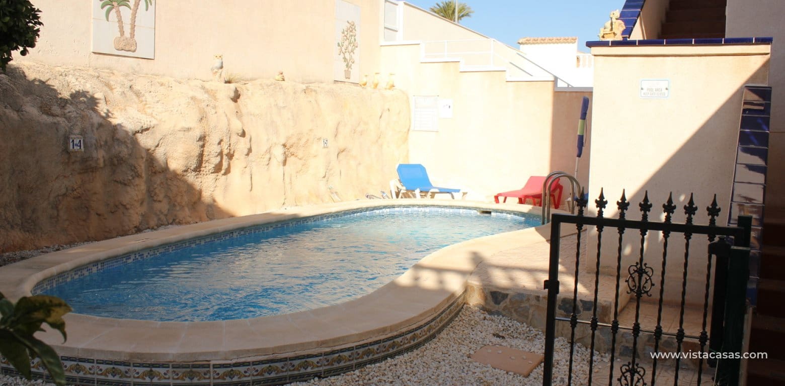 5 soverom Villa til salgs i La Zenia - € 360 000 (Ref: 8509856)