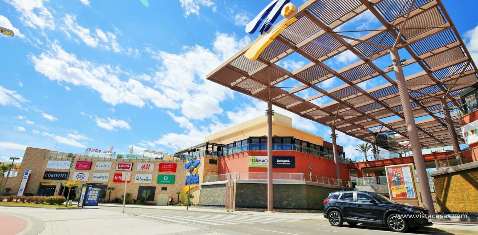 3 makuuhuone Huoneisto myytävänä paikassa Cabo Roig mukana uima-altaan - 399 950 € (Ref: 8550457)