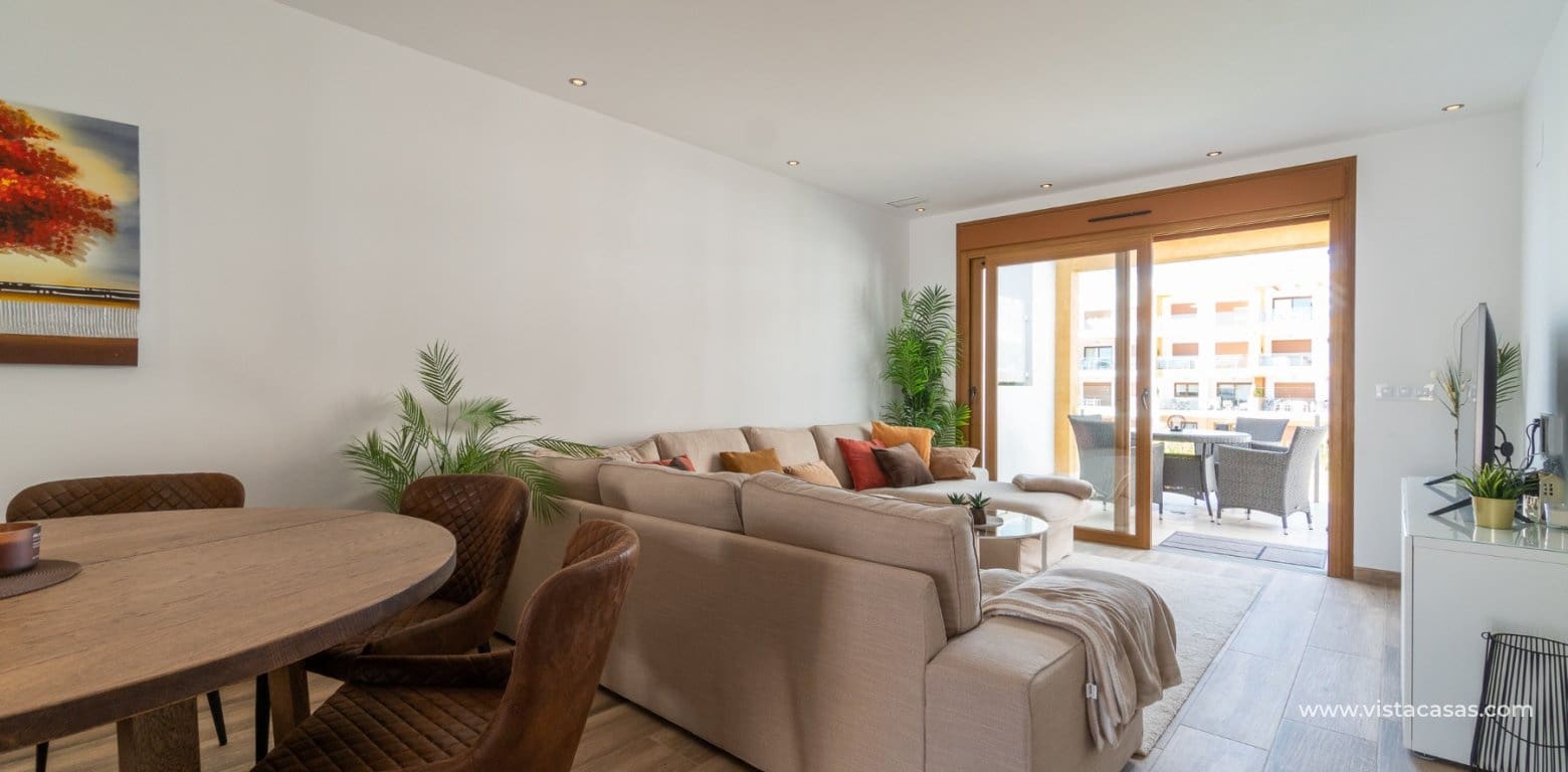 Apartamento de 3 habitaciones en Villamartin en venta - 399.000 € (Ref: 8565769)