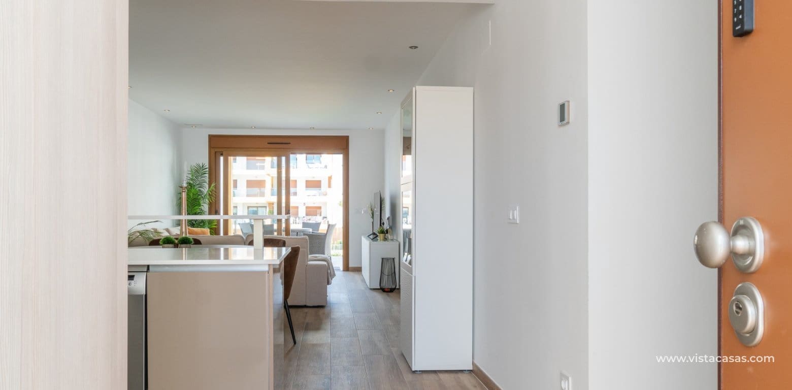 Apartamento de 3 habitaciones en Villamartin en venta - 399.000 € (Ref: 8565769)