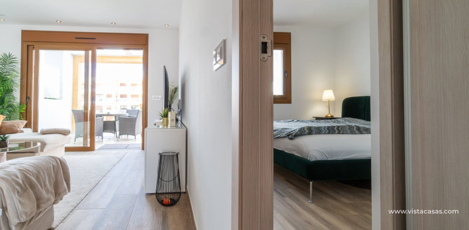 Apartamento de 3 habitaciones en Villamartin en venta - 399.000 € (Ref: 8565769)