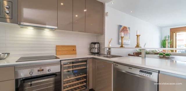 Apartamento de 3 habitaciones en Villamartin, Orihuela en venta - 399.000 € (Ref: 8565769)