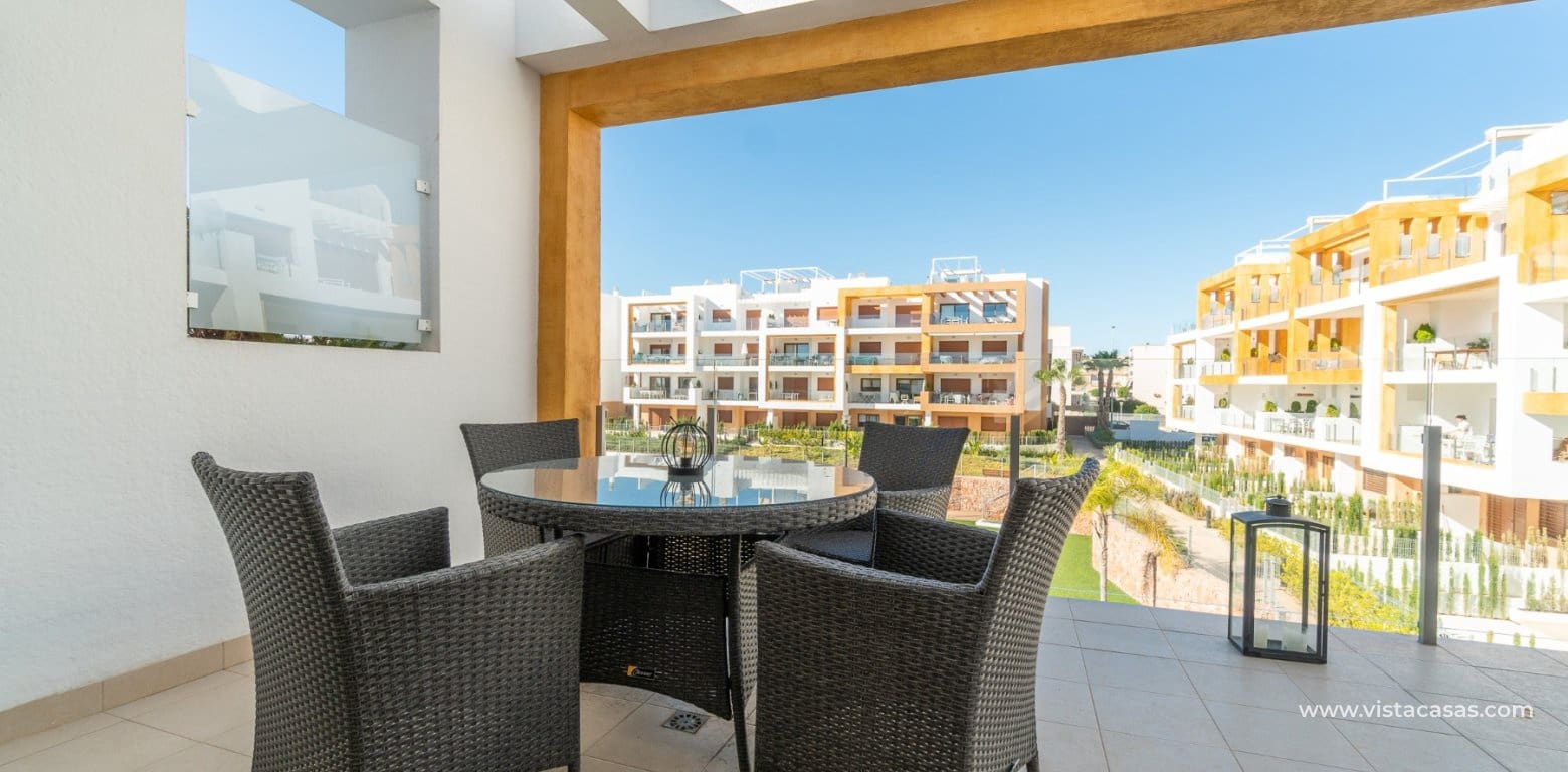 Apartamento de 3 habitaciones en Villamartin en venta - 399.000 € (Ref: 8565769)
