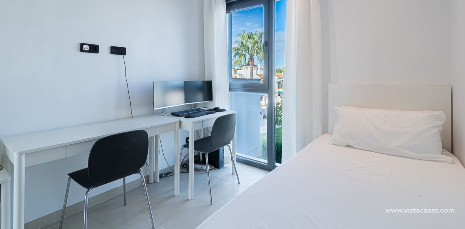 3 bedroom Apartment for sale in Villamartin - € 549,000 (Ref: 8703111)