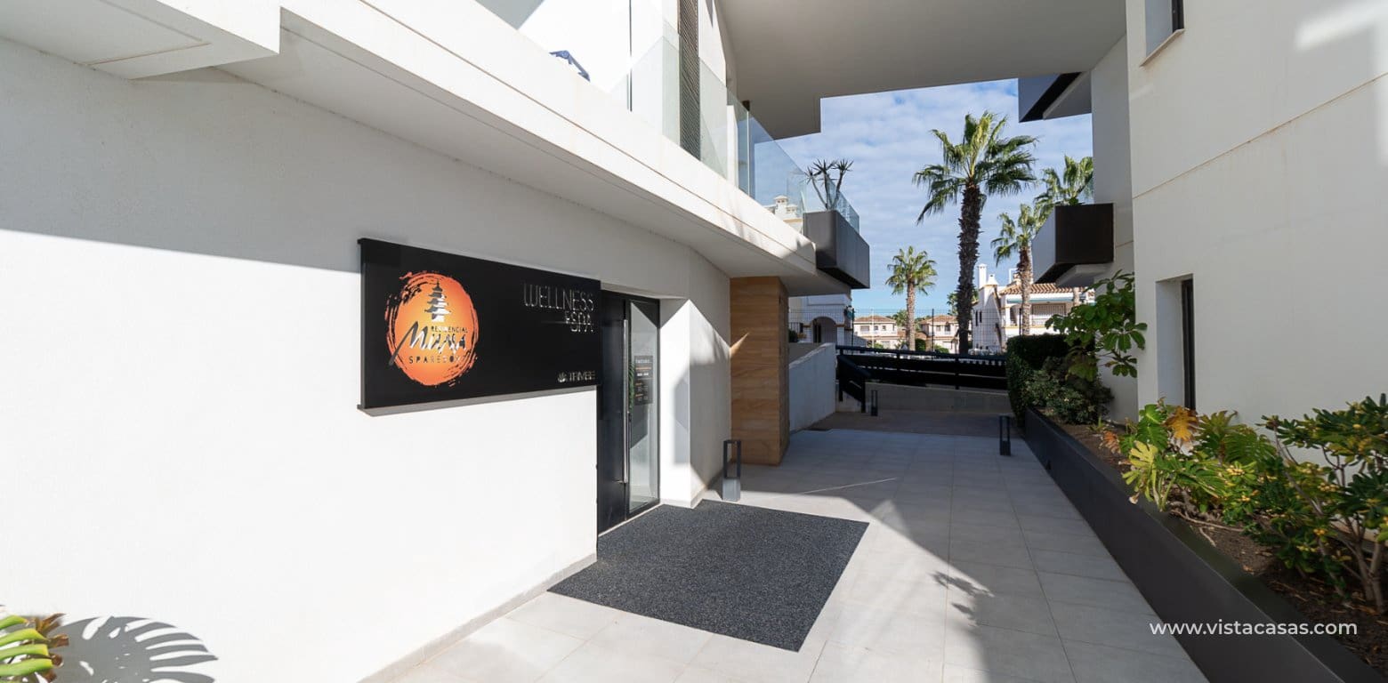 3 bedroom Apartment for sale in Villamartin - € 549,000 (Ref: 8703111)