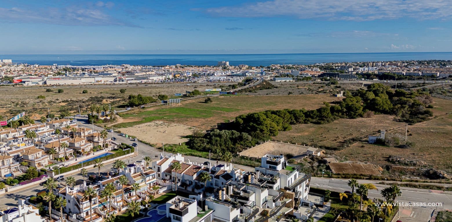 3 bedroom Apartment for sale in Villamartin - € 549,000 (Ref: 8703111)