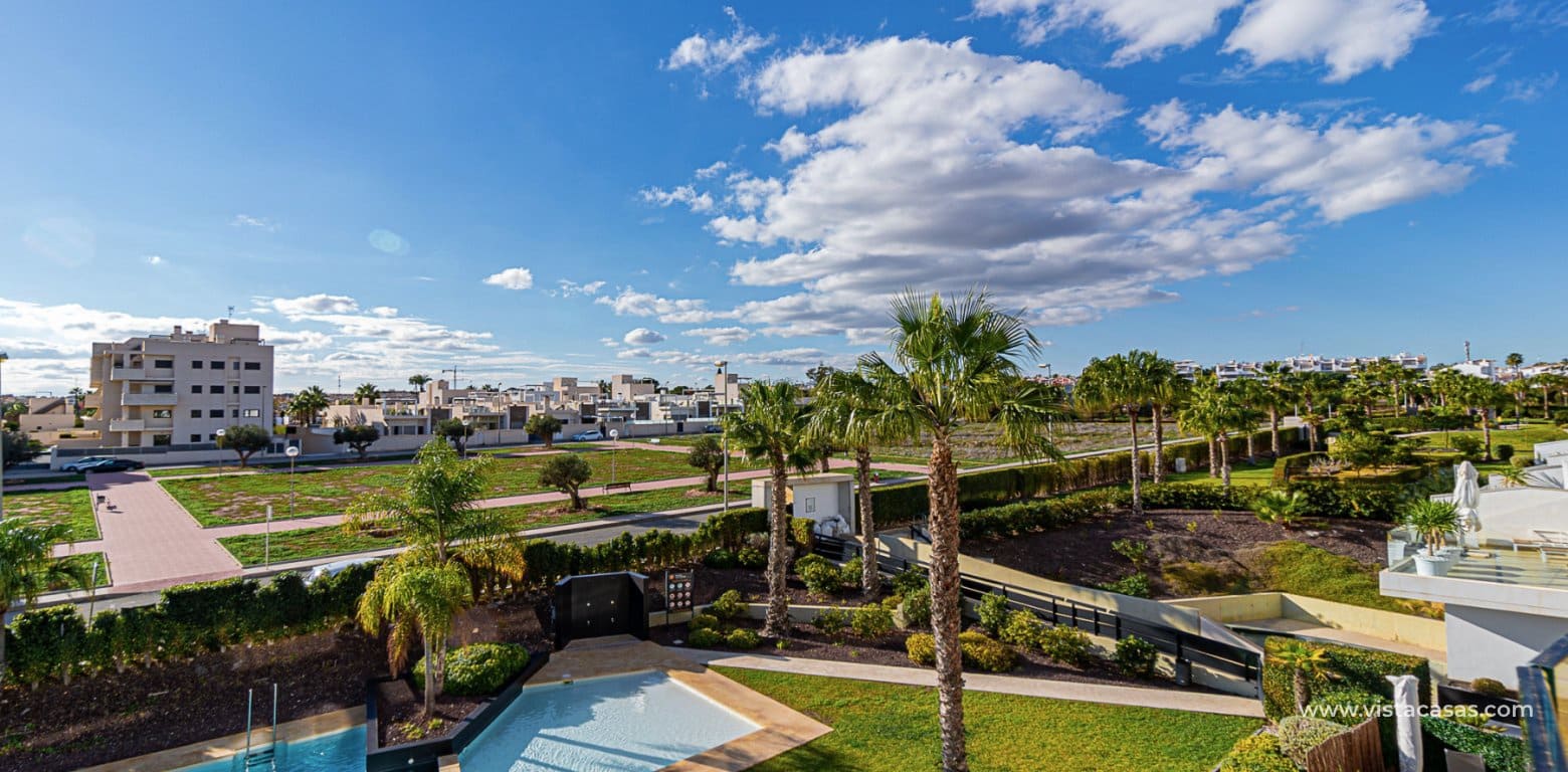 3 bedroom Apartment for sale in Villamartin - € 549,000 (Ref: 8703111)