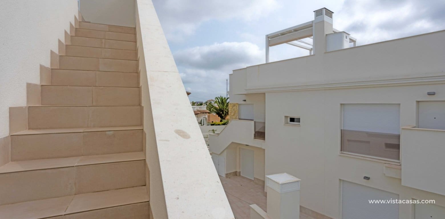 2 bedroom Apartment for sale in Villamartin - € 299,950 (Ref: 8703114)