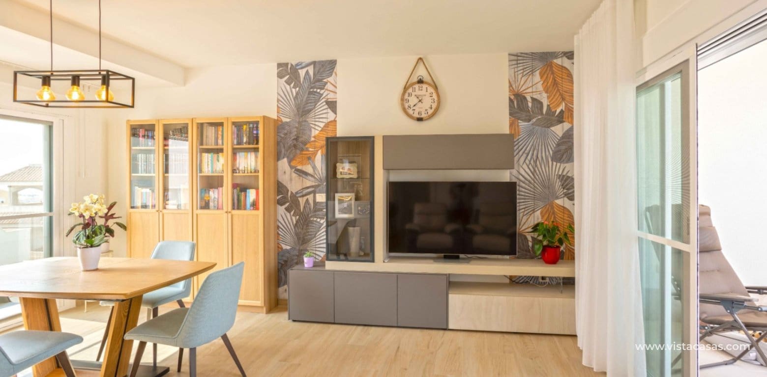 2 bedroom Apartment for sale in Villamartin - € 299,950 (Ref: 8703114)