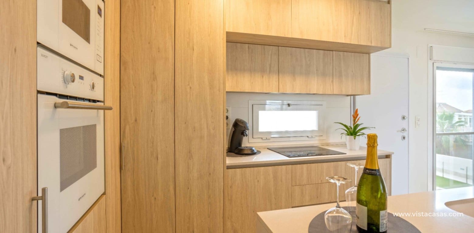 2 bedroom Apartment for sale in Villamartin - € 299,950 (Ref: 8703114)