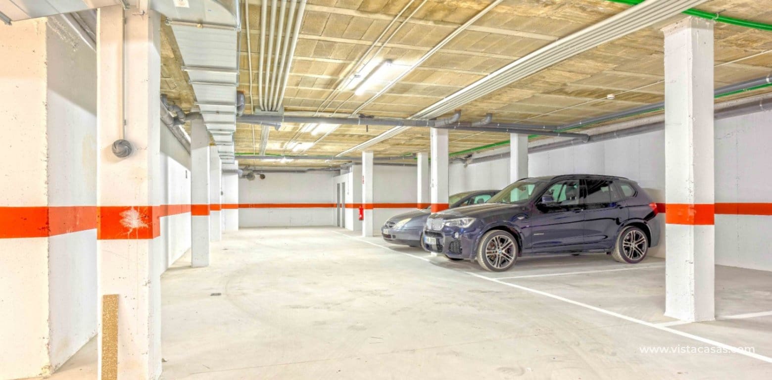 2 bedroom Apartment for sale in Villamartin - € 299,950 (Ref: 8703114)