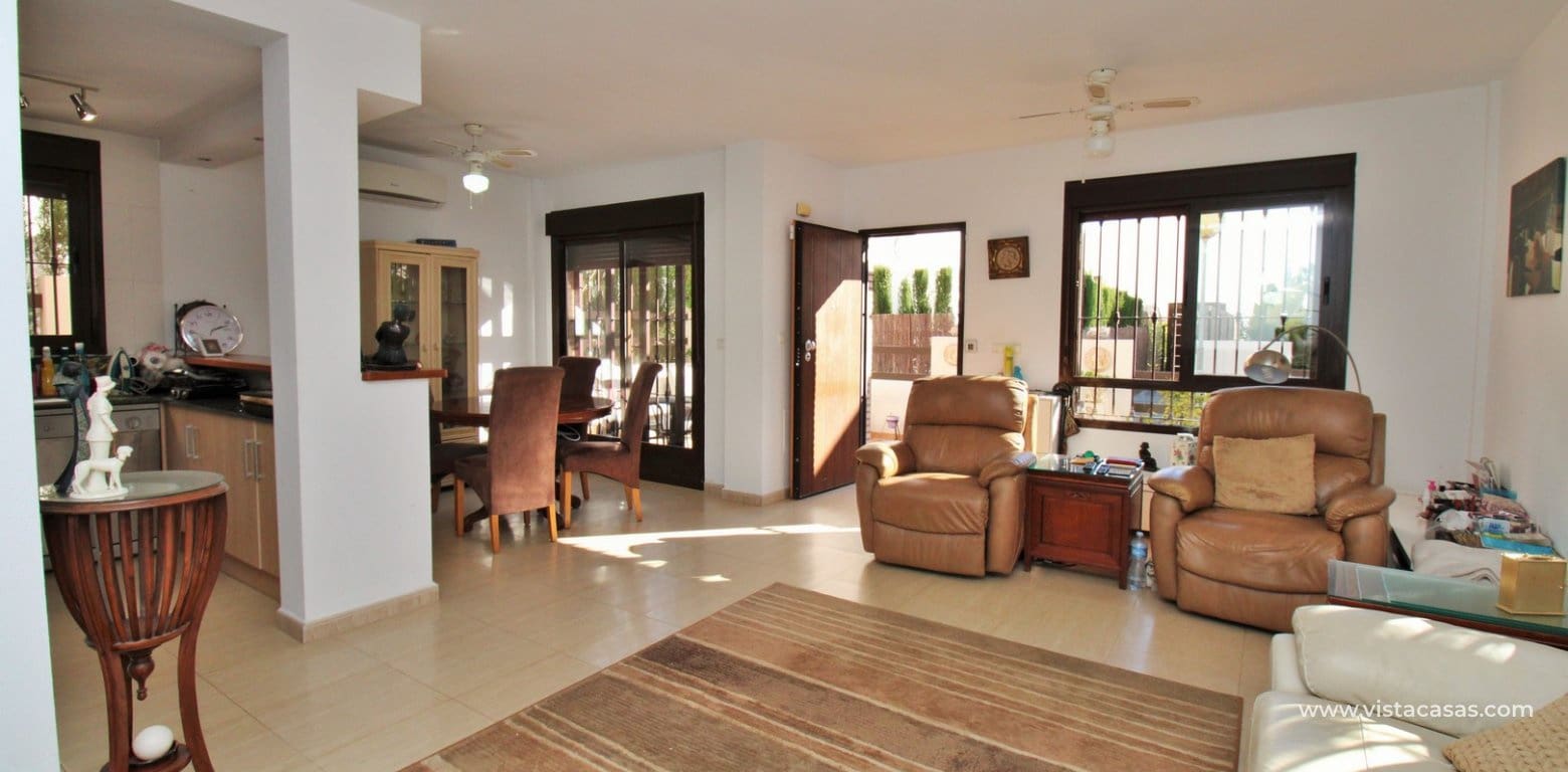 2 bedroom Villa for sale in Villamartin with pool - € 259,000 (Ref: 8732086)