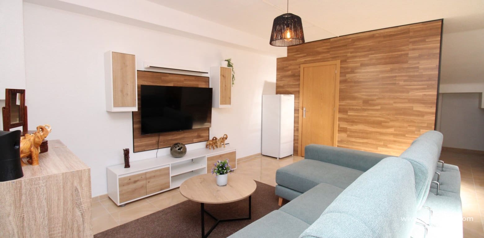 4 bedroom Townhouse for sale in San Miguel de Salinas with pool - € 239,995 (Ref: 8744421)