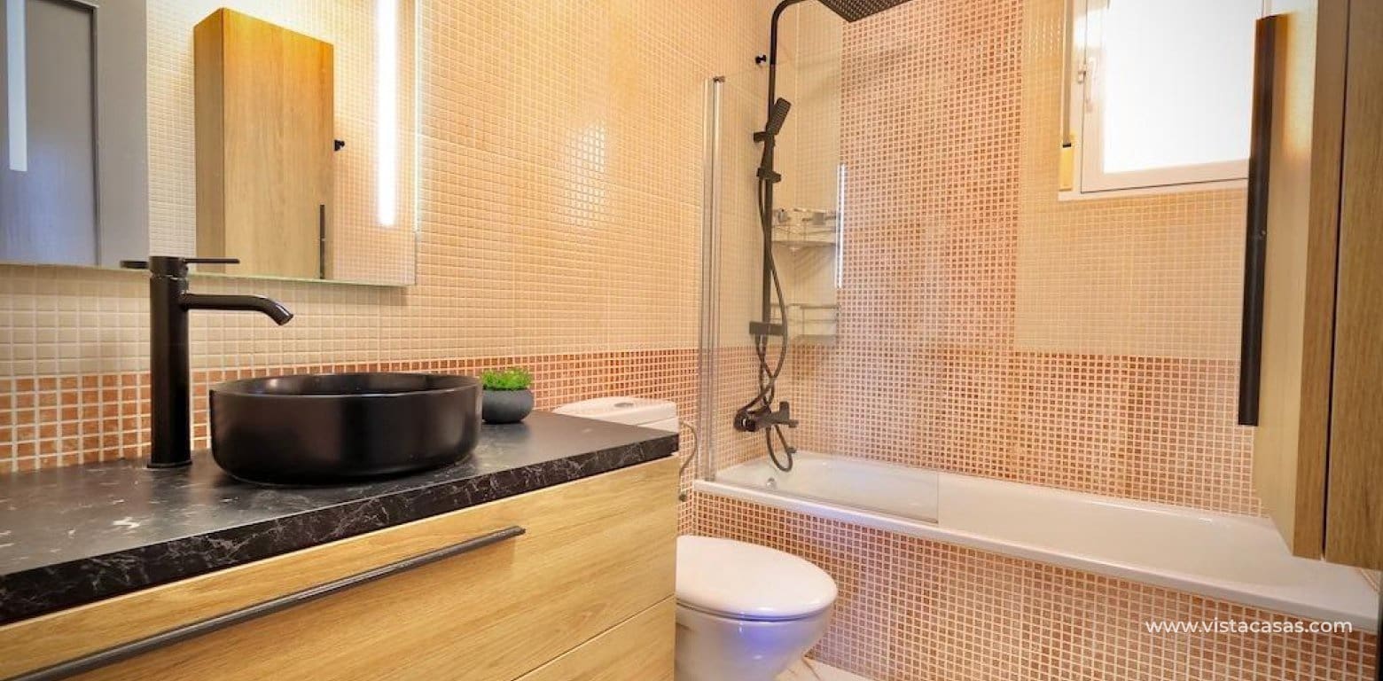 4 slaapkamer Villa te koop in San Miguel de Salinas - € 320.000 (Ref: 8758333)