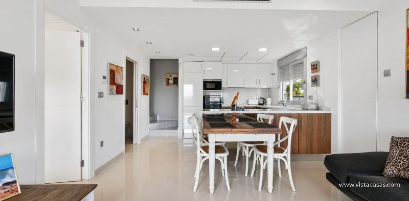 3 soverom Hus til salgs i Orihuela Costa - € 315 000 (Ref: 8759519)