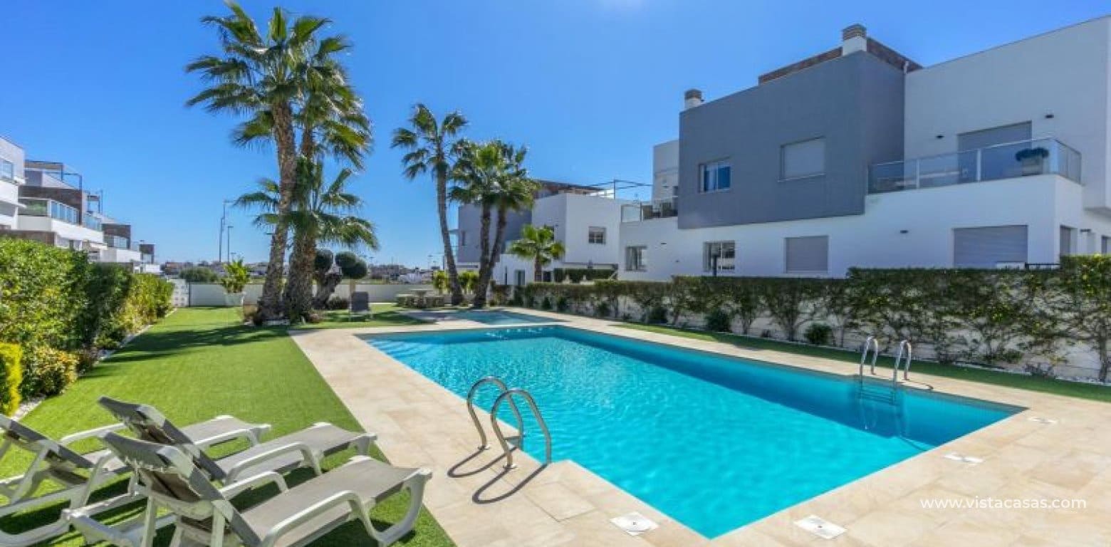 3 soverom Hus til salgs i Orihuela Costa - € 315 000 (Ref: 8759519)