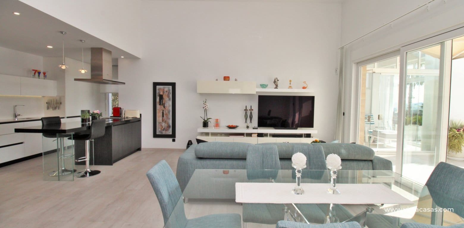 3 quarto Moradia para venda em Algorfa com piscina - 599 900 € (Ref: 8800489)